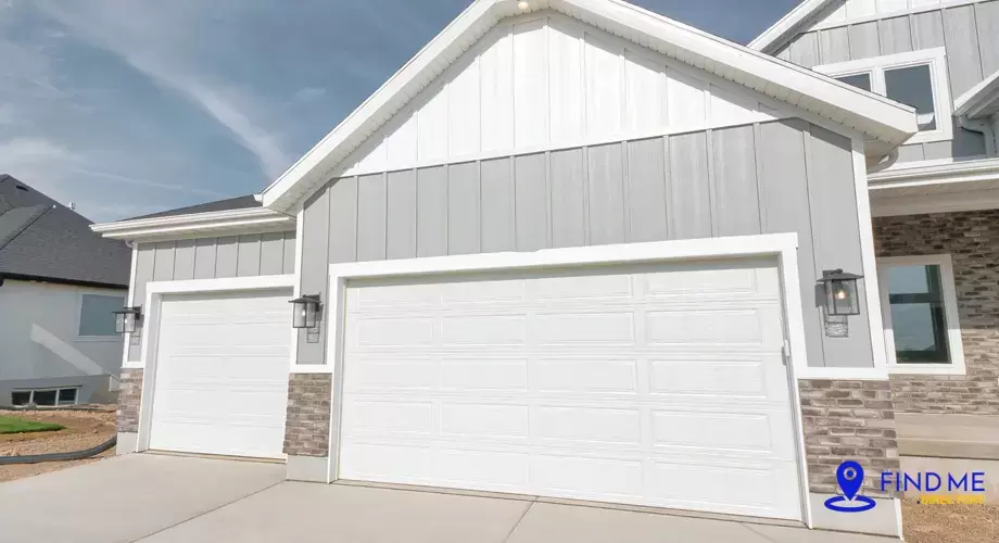 Choosing the Best Garage Door Repair Service in Tampa, FL